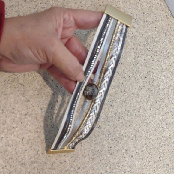 7" Leather Multi Strand Bracelet  - Picture 5 of 6